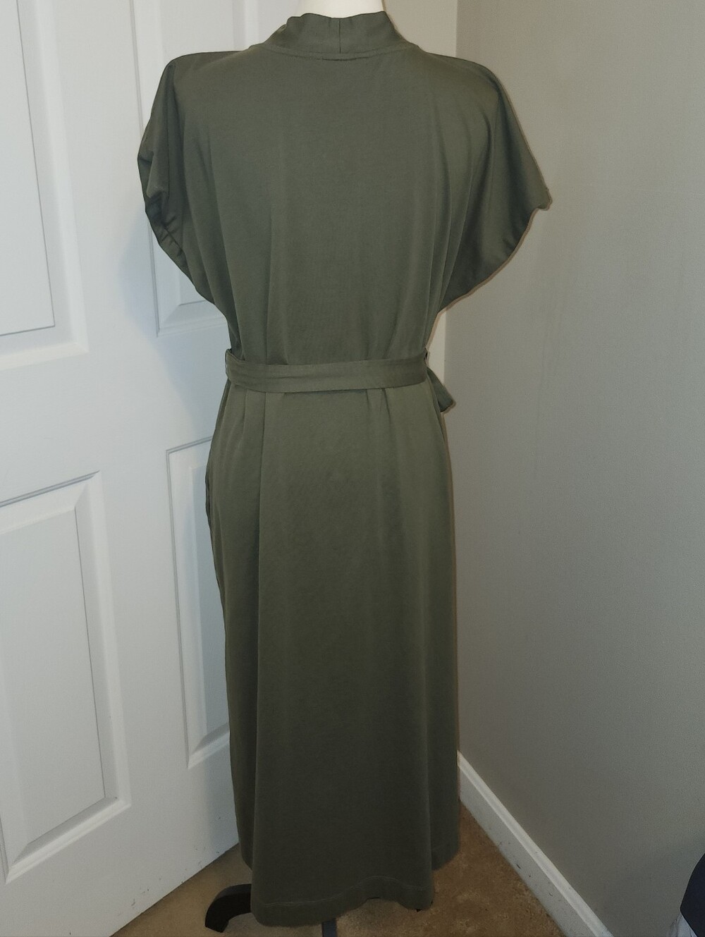 Tommy Bahama Olive Green Spruce V-neck Midi Dress W/ Tie Belt, L - Picture 5 of 8